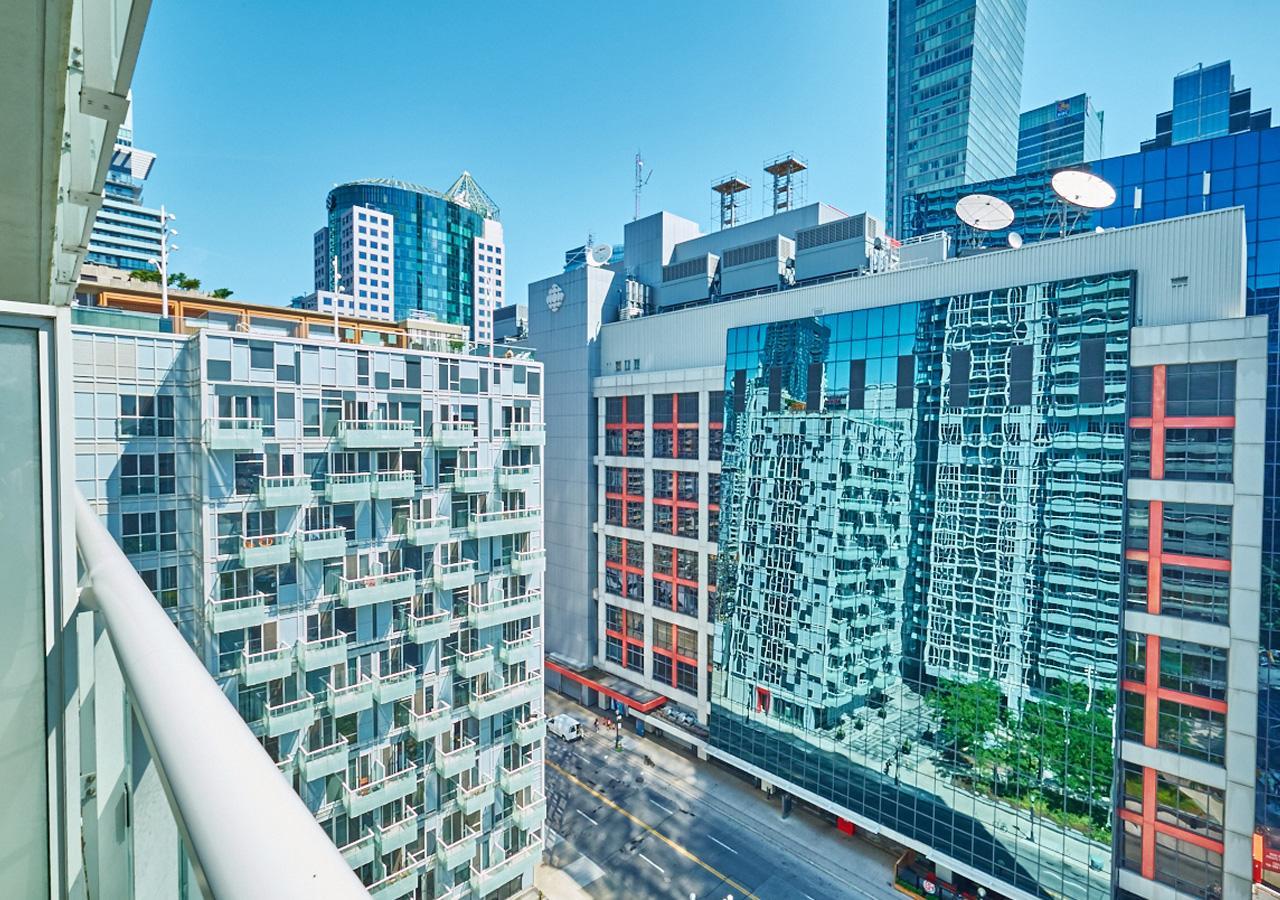 Diamond Suite Toronto Exterior photo