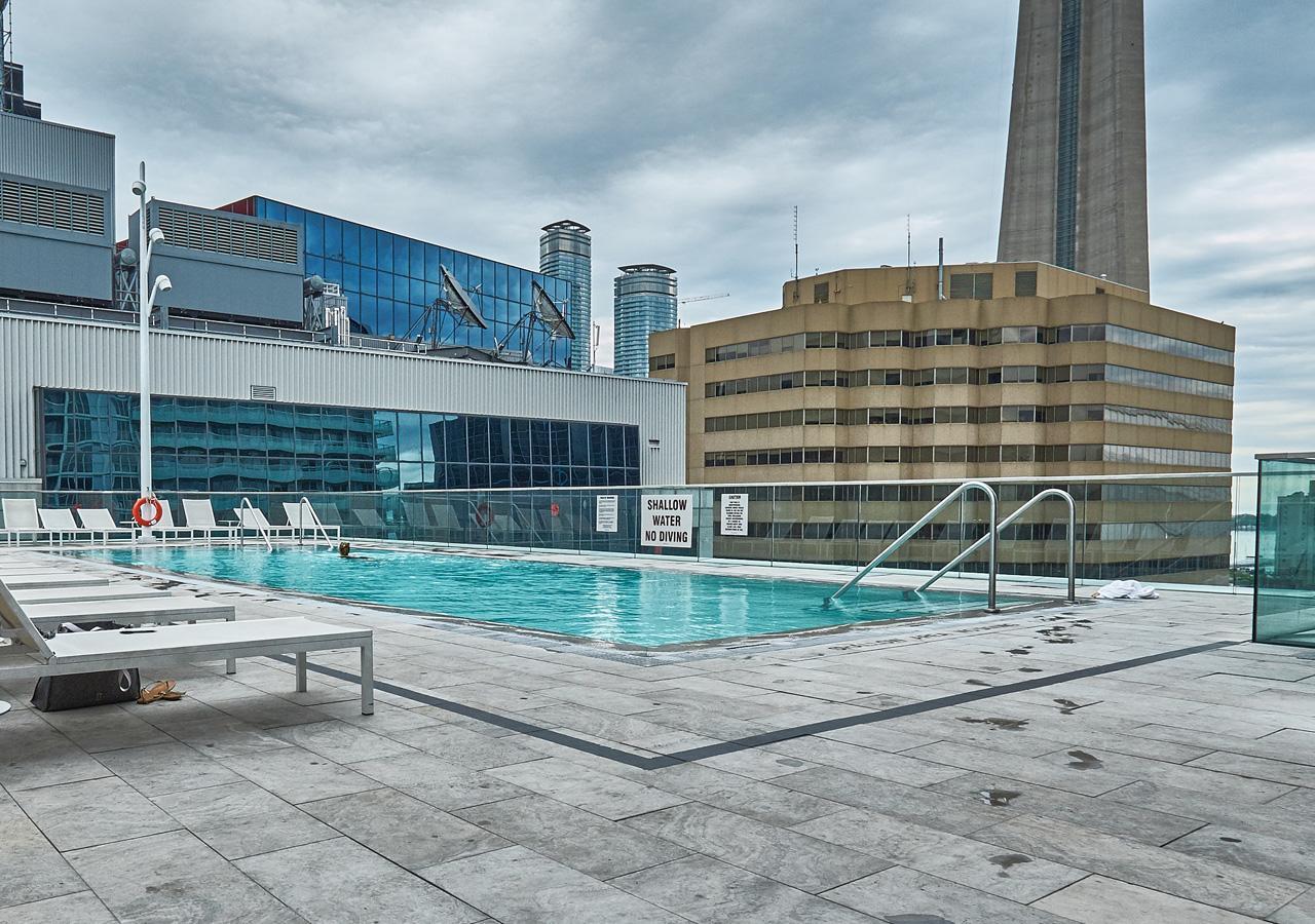 Diamond Suite Toronto Exterior photo