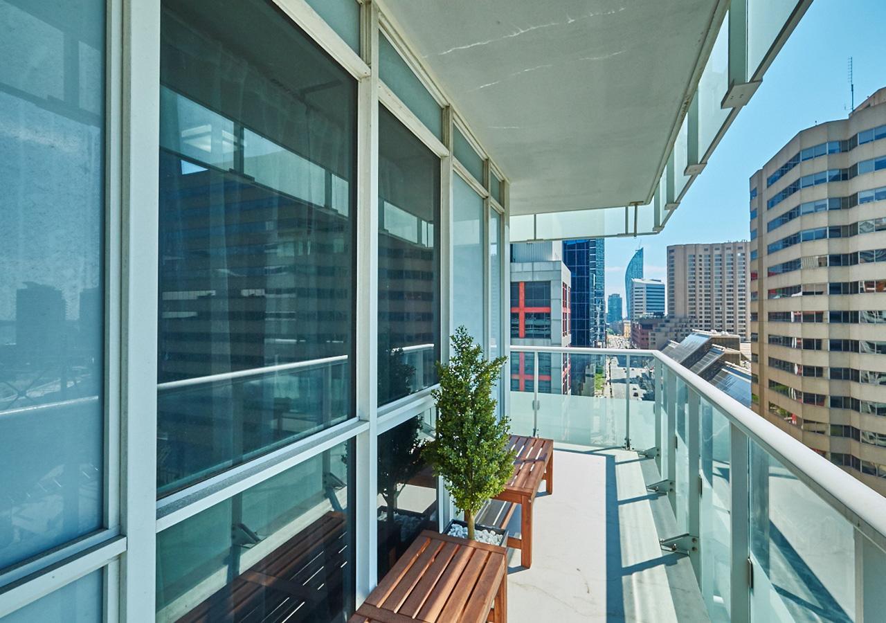 Diamond Suite Toronto Exterior photo